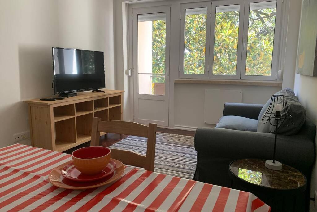 Casa Do Largo Sardinha - Very Central Apartment With Ac Lisboa Екстериор снимка